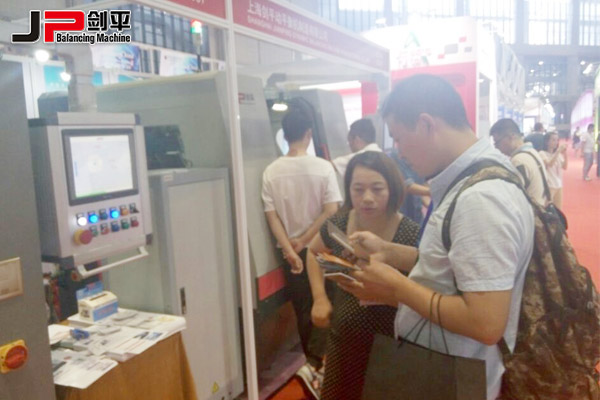 新能源汽車全面發(fā)展，劍平助力汽車智能化|動(dòng)平衡機(jī)