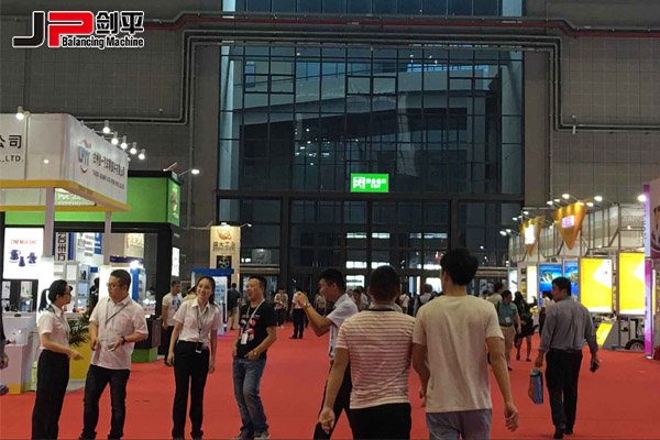 新能源汽車全面發(fā)展，劍平助力汽車智能化|動(dòng)平衡機(jī)